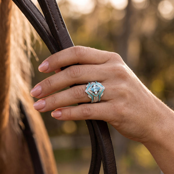 Azure Mesa Shield Ring - Aquamarine
